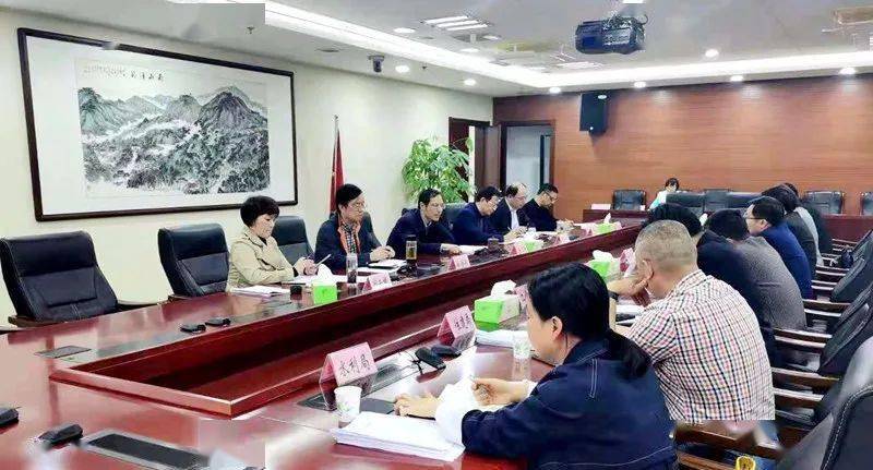 市人大常委会召开生态环境保护专题调研座谈会