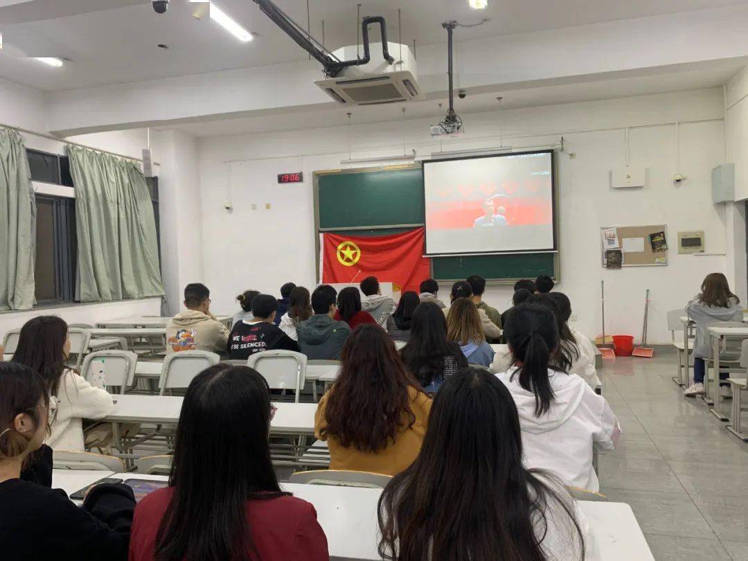 学习革命精神传递红色力量180310主题团日活动