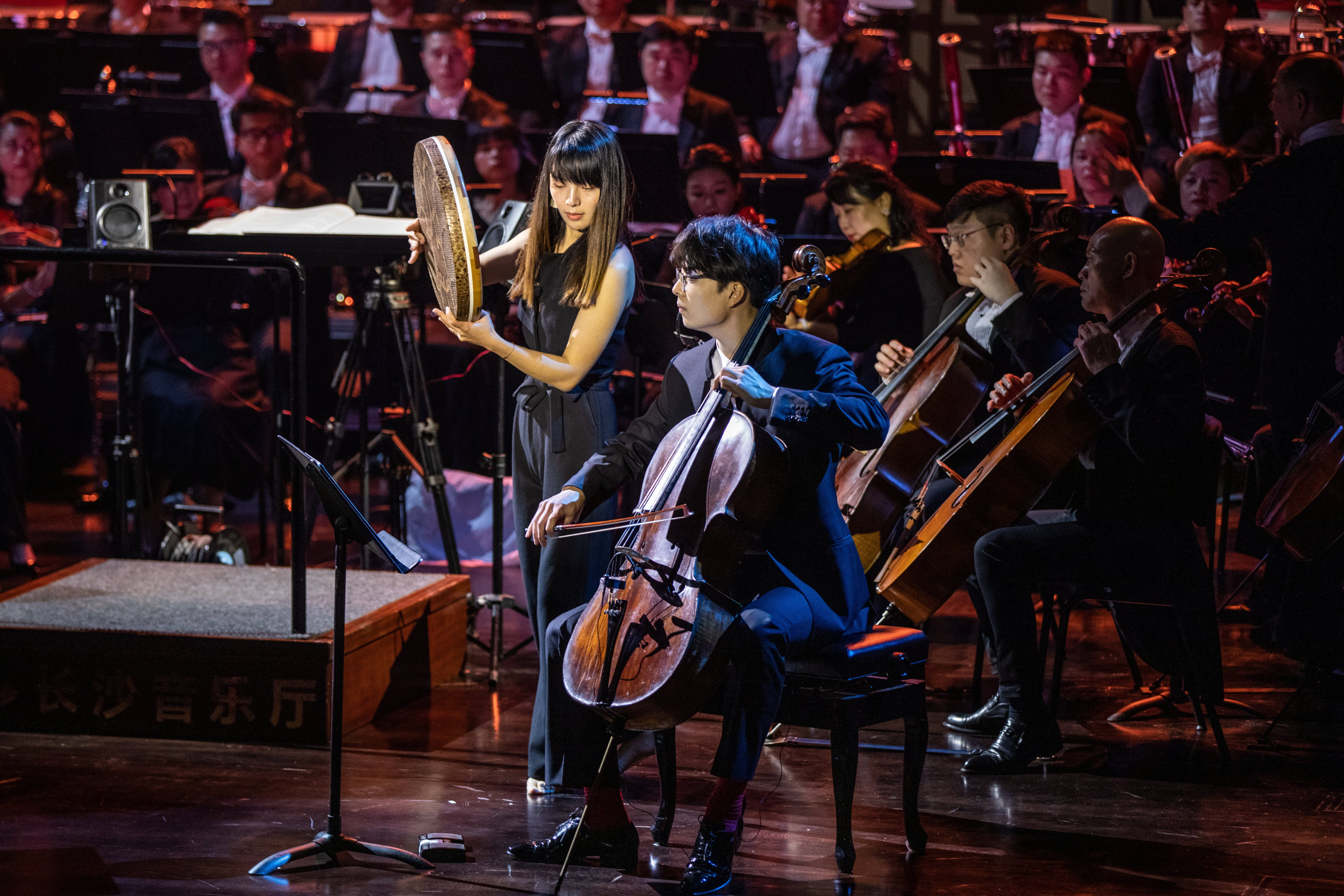 谭盾与长沙交响乐团携手演绎《武侠三部曲》