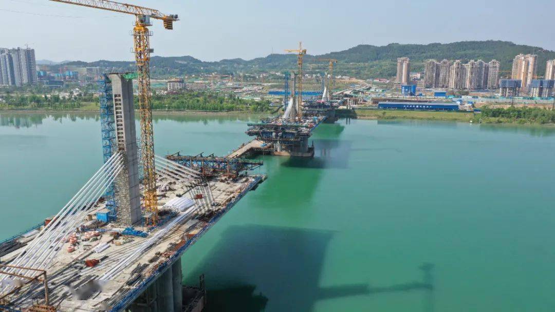 南部嘉陵江三桥预计明年6月通车