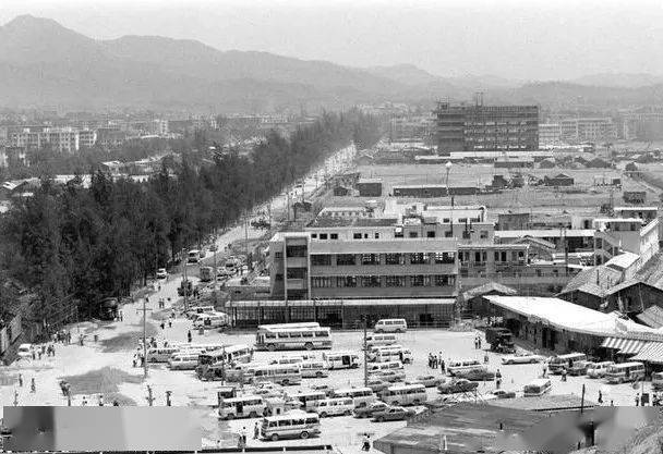 1981年建设中的深圳经济特区罗湖小区