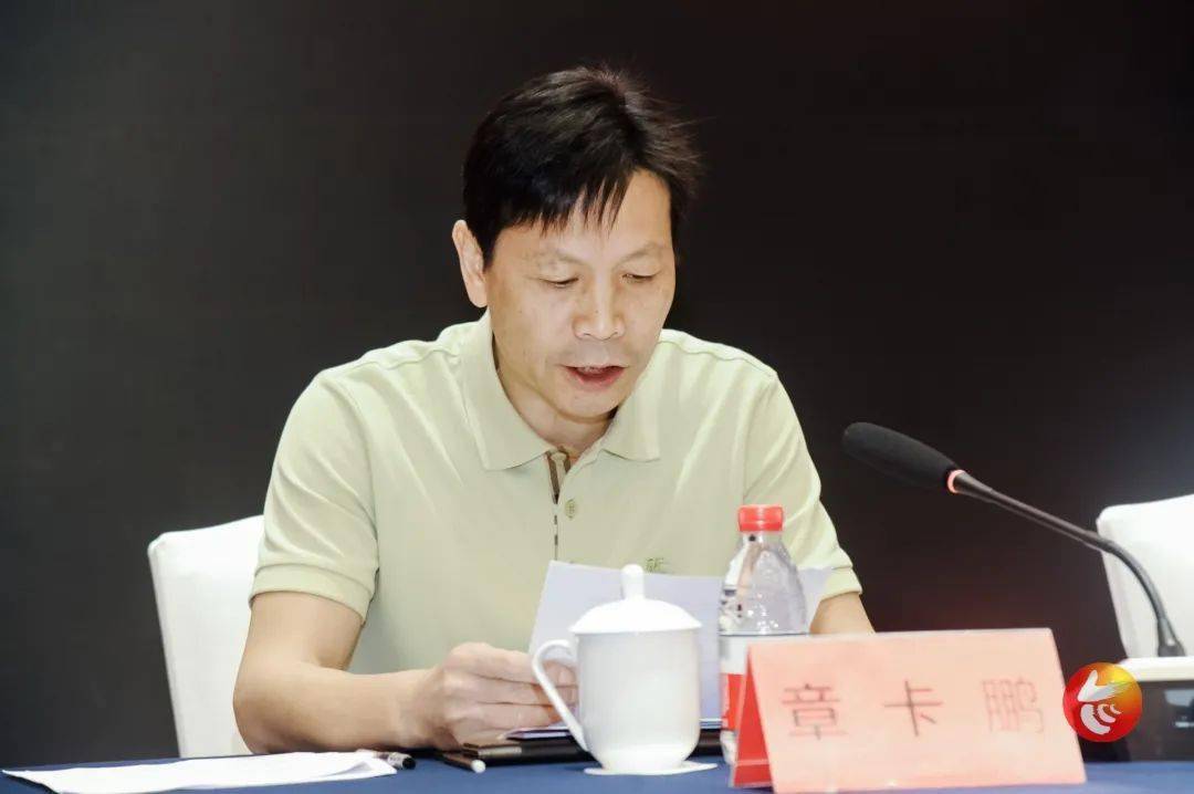 章卡鹏表示,组建企业上市发展促进会,是为了推动台州上市公司和拟上市