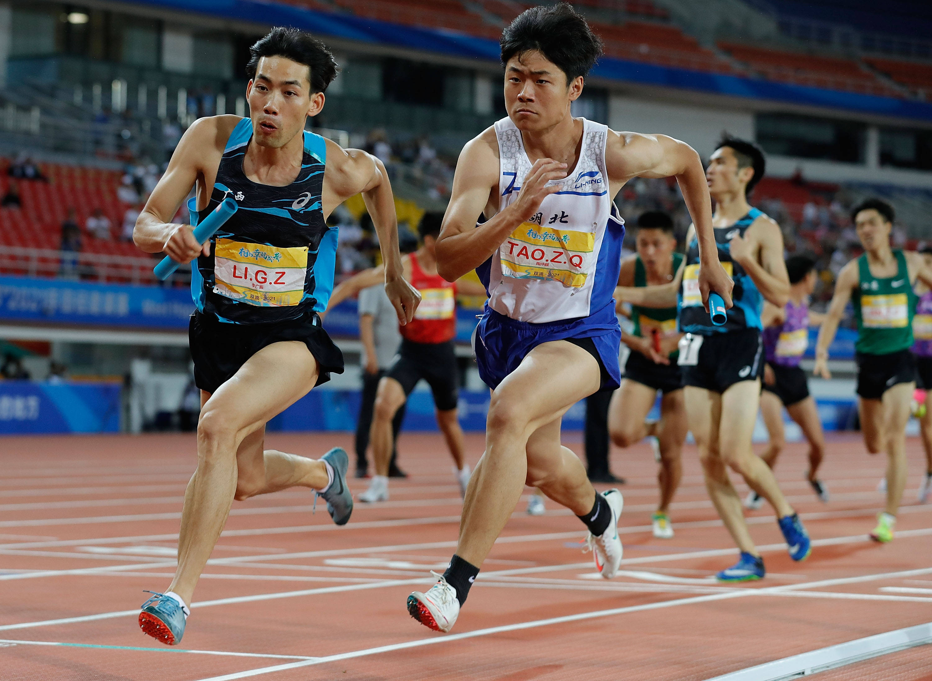 田径相约幸福成都田径邀请赛男子4x400米接力决赛赛况