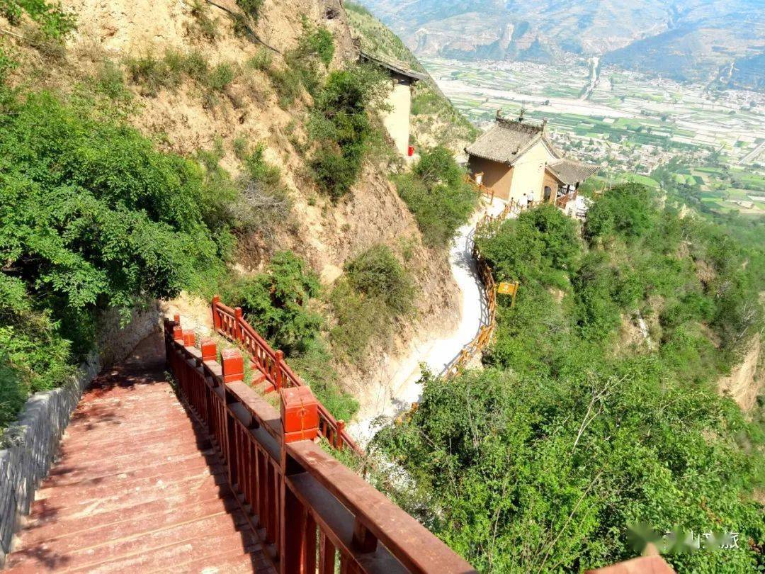 武山县木梯寺景区正式开放了