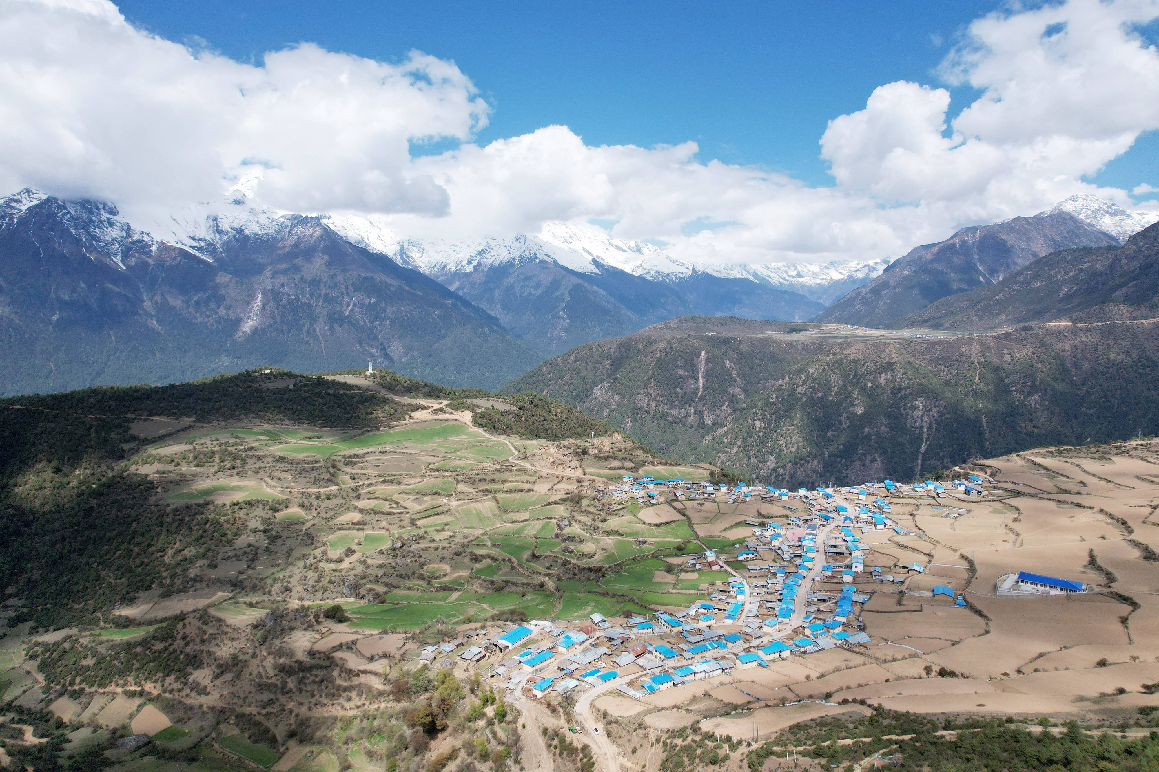 西藏吉隆沟:珠峰后花园