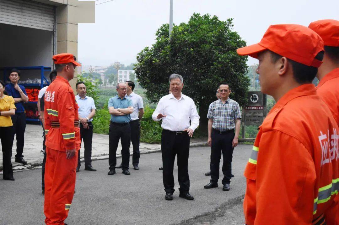 铜梁区人大常委会视察全区消防工作