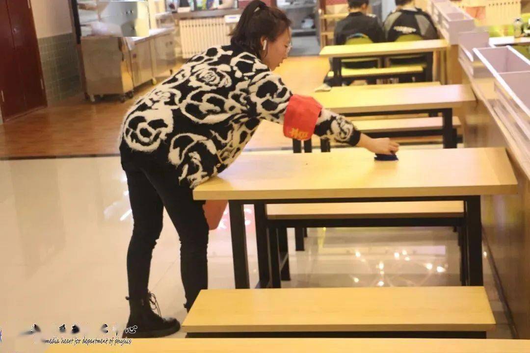 我为同学做件事|服务同学,从"心"开始