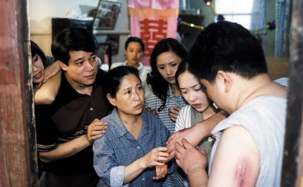电视剧《贫嘴张大民的幸福生活》剧照