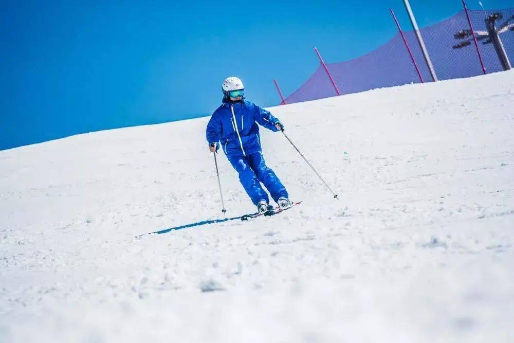 六盘水高山滑雪奇缘之滑雪场