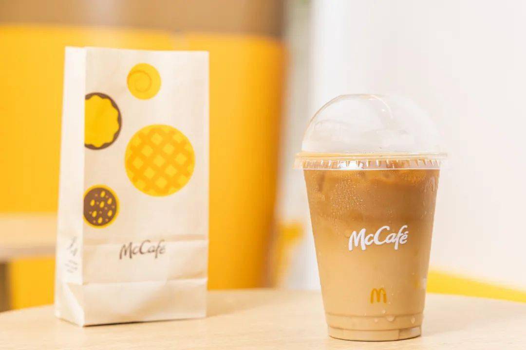 mccafexoatly首款燕麦拿铁来了第二杯低至4元