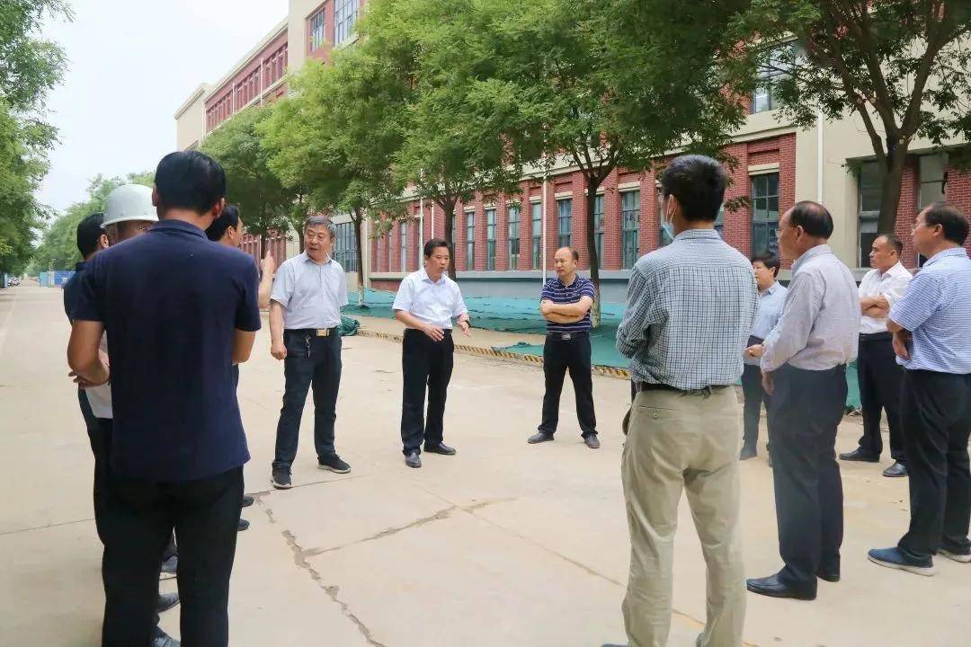 濮阳市副市长孙永振一行到濮阳职业技术学校调研指导专升本考试工作