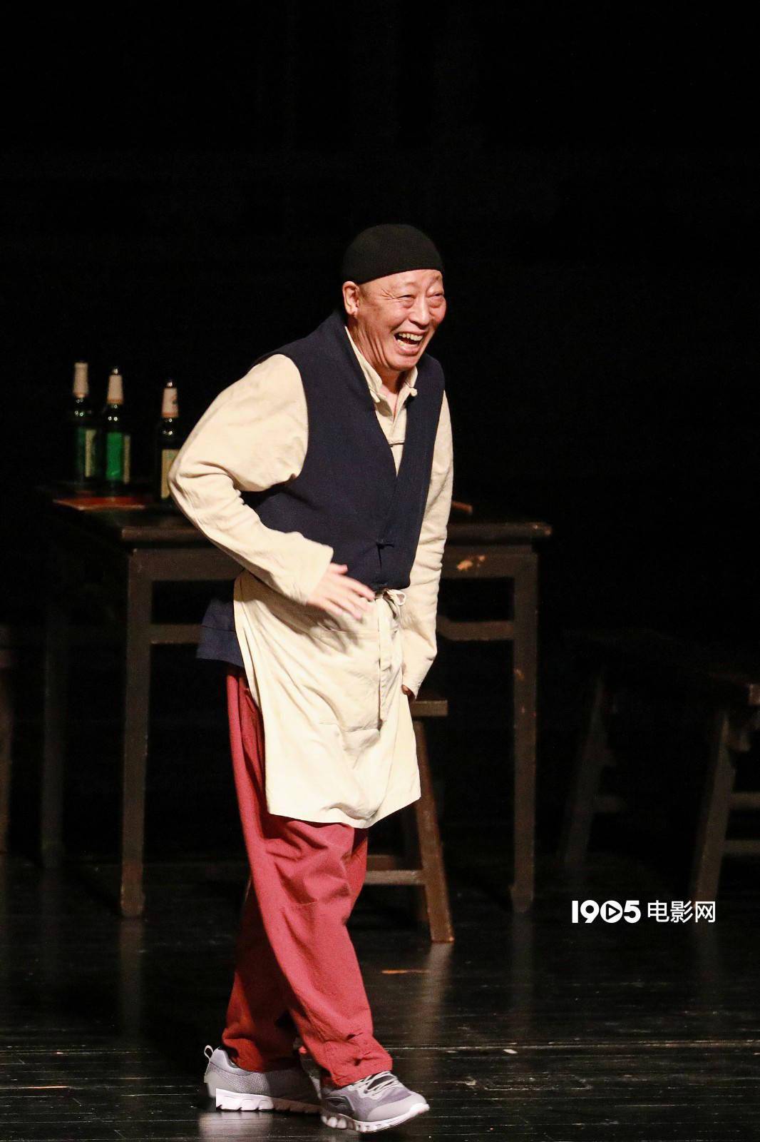 倪大红史可演绎京味话剧《银锭桥 再现神演技