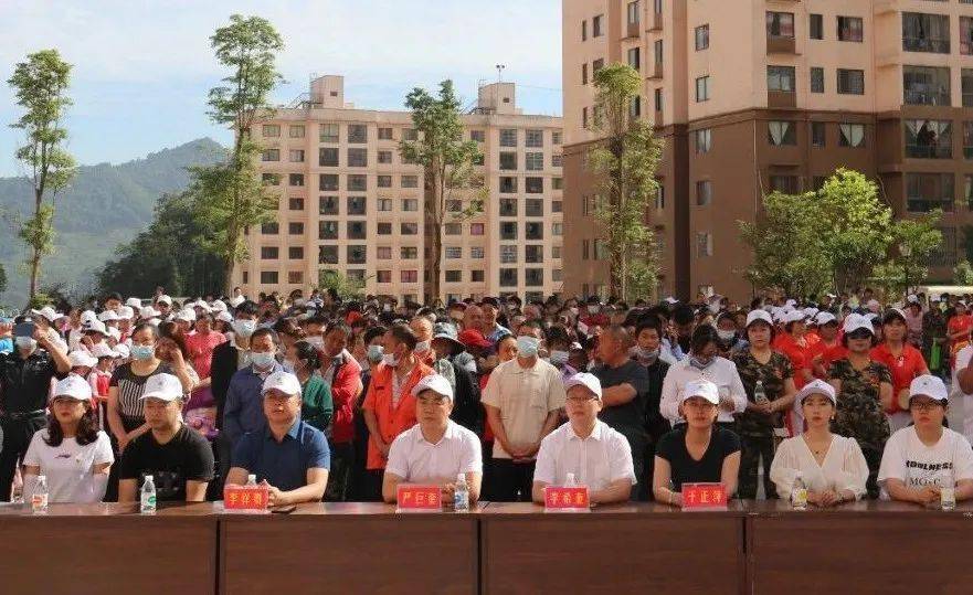盐津县举行六61五世界环境日宣传活动