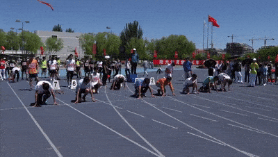 摄像师跑得比运动员还快!拍出来是啥样的?_运动会