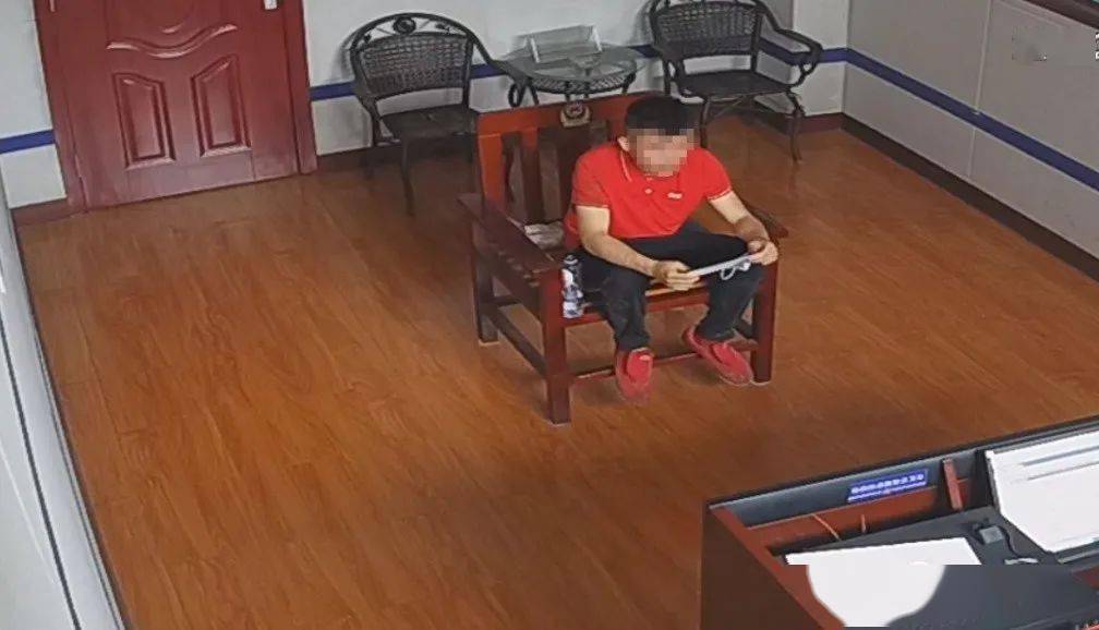 聊城首例:"袭警罪"入刑,一人被刑拘!_刘某某