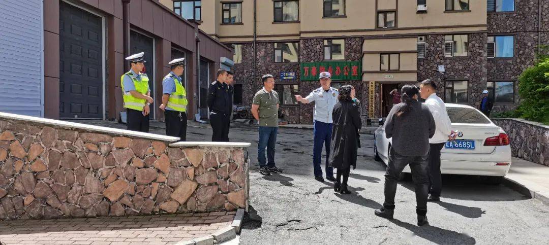 抚松县松江河镇:开展消防安全通道大检查