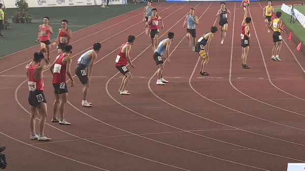 全锦赛:男子4x400米接力决赛 山东队摘金