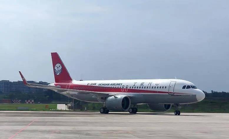 川航再添一架空客a320neo飞机 机队已达173架