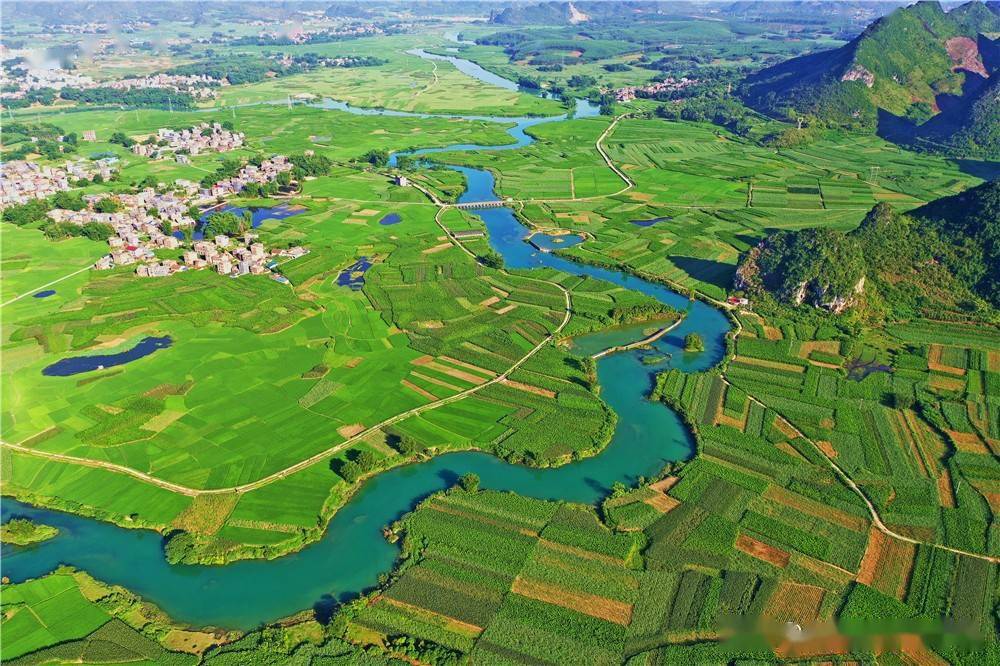 广西忻城:绿水青山皆是景 乡村处处美如画