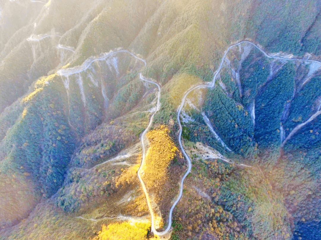 全景黄山 全域自驾 | 还没有来过徽州天路?我给你三个