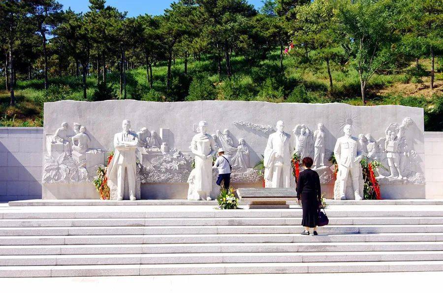 北京西山无名英雄纪念广场02热烈庆祝建党100周年1937年7月7日,日本在