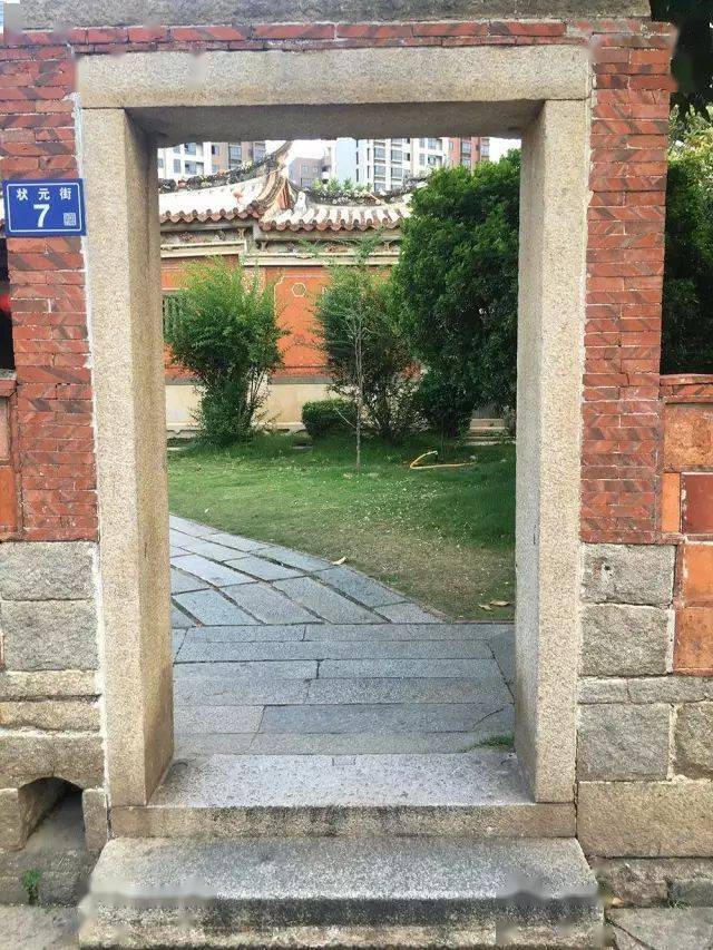 我们由此重新审视了"闽南古厝"在传统文化领域,审美观和古代建筑风格