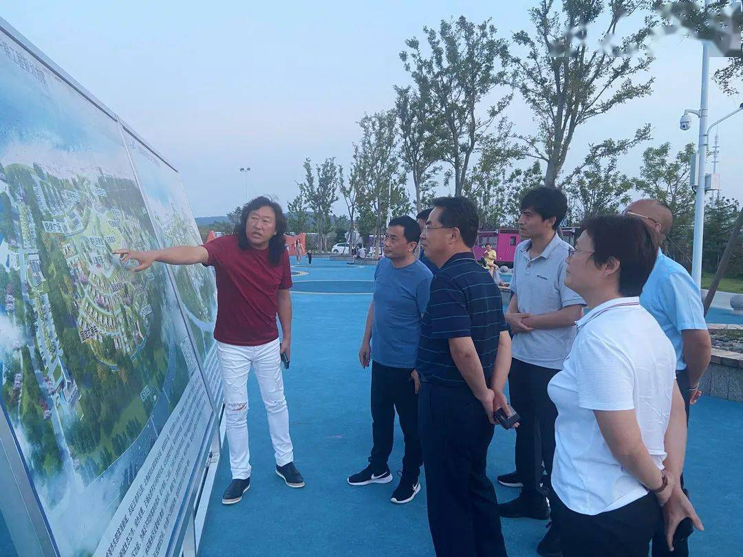 济宁市城市管理局局长徐兴华一行莅临集团参观考察