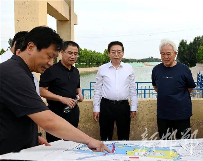 我市部署防汛和强降雨应对工作张维亮樊成华讲话