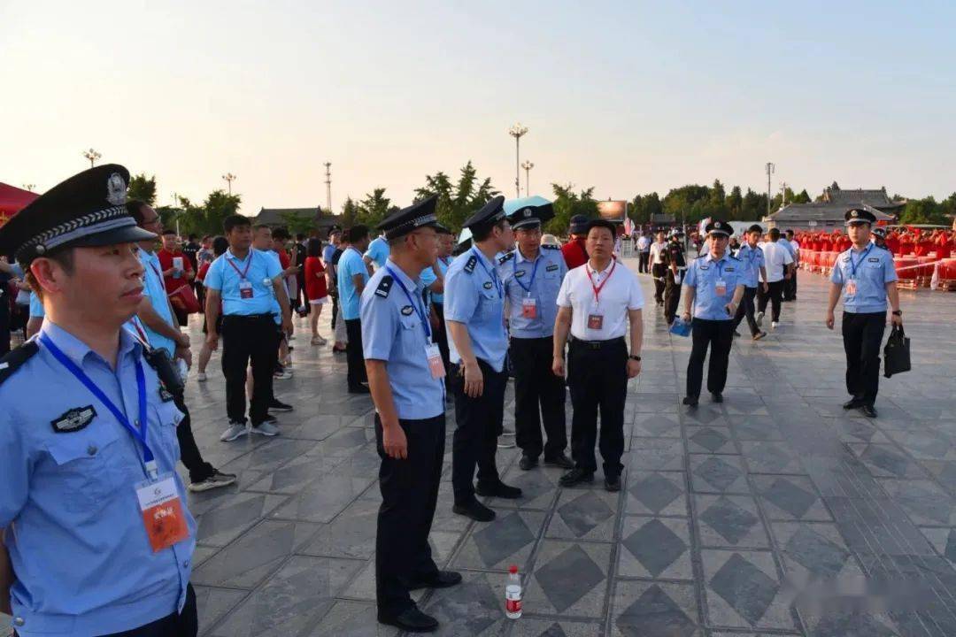 周口淮阳区公安局圆满完成龙湖赏荷旅游月启动仪式安全保卫工作