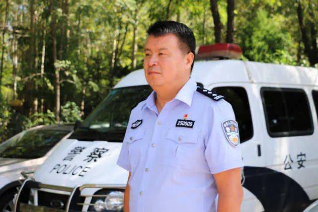 派出所,重点危化企业督导检查的石嘴山市公安局治安支队支队长李长青