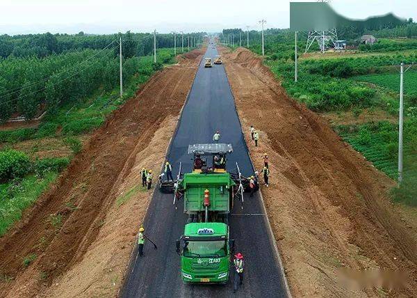 交通总投资1000万元蒙阴一乡镇驻地公路竣工通车