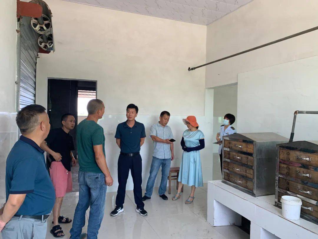 歙县市场监管局:集中加工示范区再指导,深入推进"一十百千万"工程