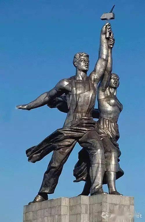 苏联时代最出名的女雕塑家