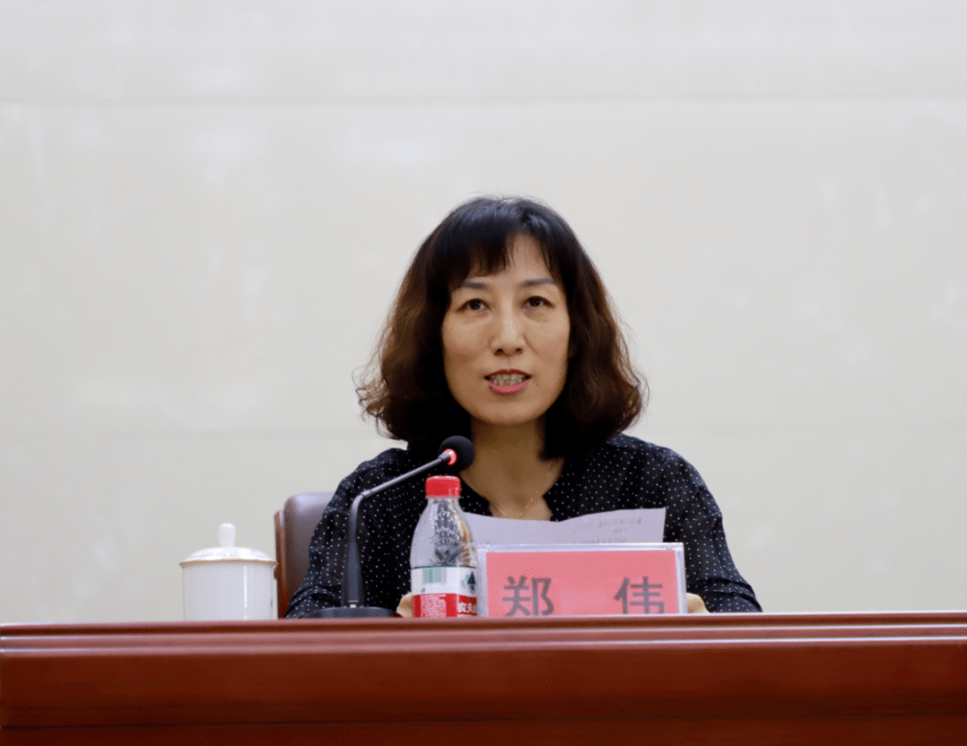 柳南法院党组书记郑伟