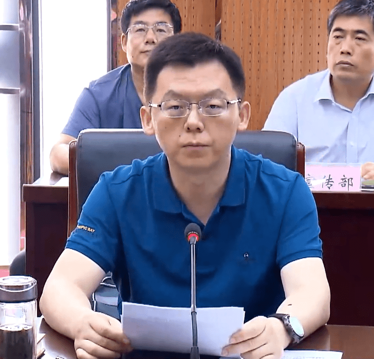 县委常委,宣传部长张建民主持会议