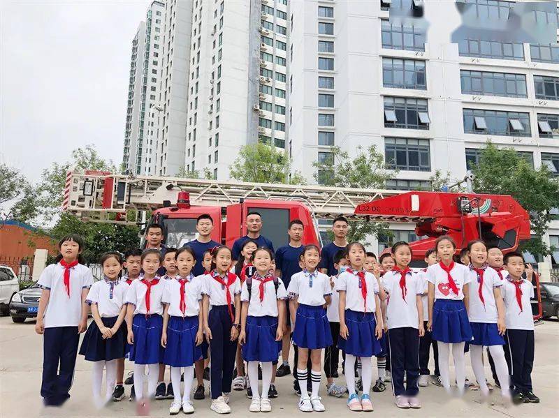 研学实践青岛枣山小学小枣花看青岛