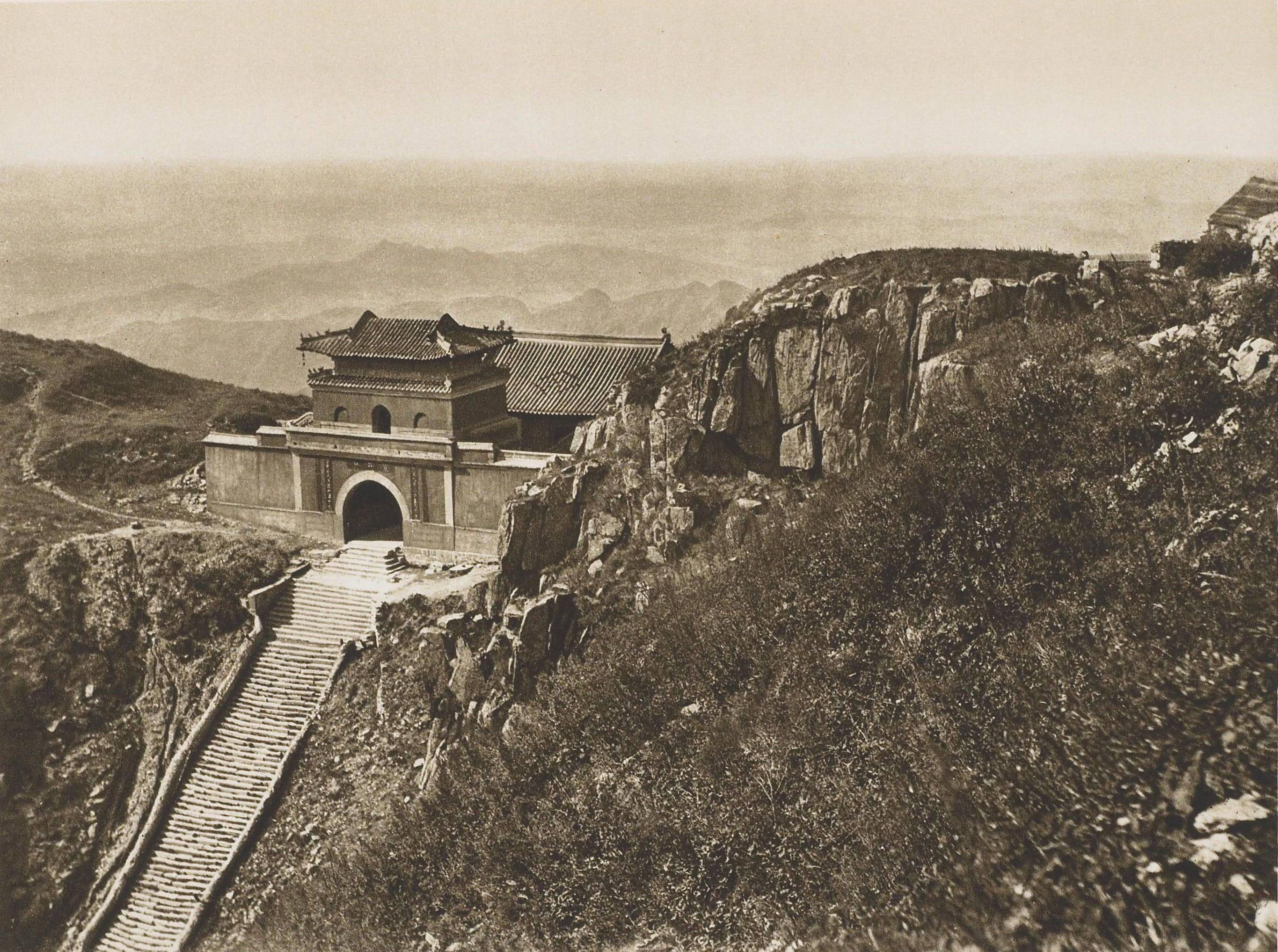 柏石曼清末中国行(4)1907年的山东泰山老照片