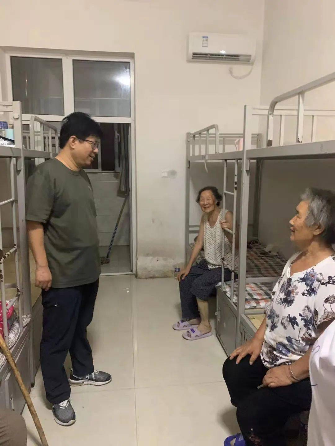 刘志奇:守好人民的心 取得抢险决定性胜利