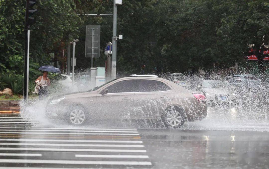 今晚暴雨到大暴雨!部分地道封闭,这些事