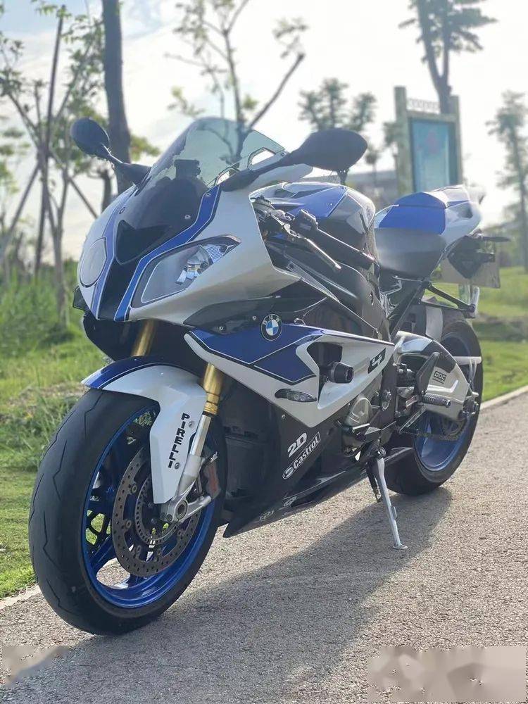 转让2015年全球限量6000台宝马hp4