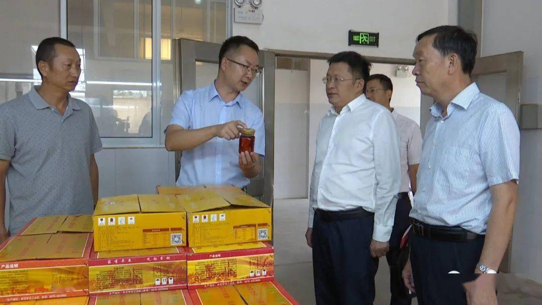 州委副书记崔同富到牟定调研指导工作