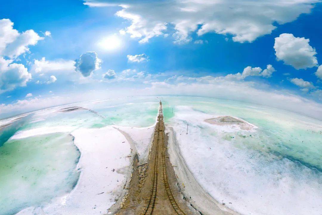 茶卡盐湖vs察尔汗盐湖谁才是真正的天空之镜