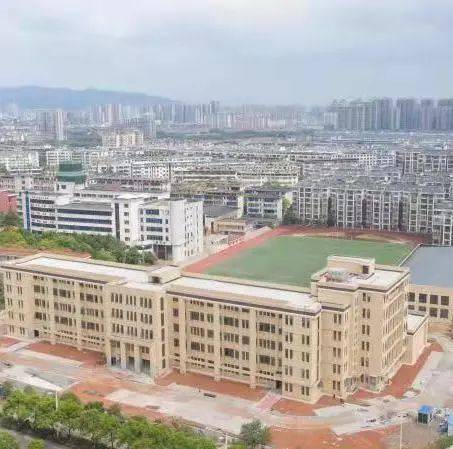 市第三中学新建综合教学楼工程,项目总投资约3548.