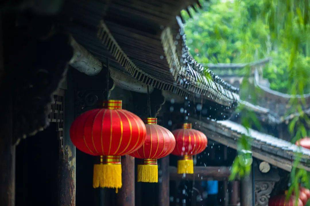 运河风情游 | 半城烟雨始入画,我们一起听听初秋古城台儿庄雨里的声音