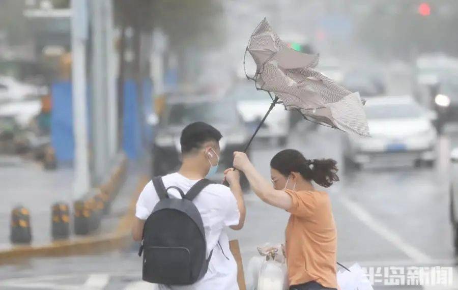 呼呼呼大风吹哗哗哗雨在下这周青岛的夜可不止于风雨和烟火