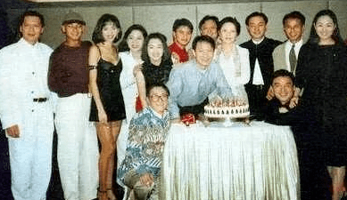 49岁赵文卓再度翻红,和梅艳芳分手原因疑曝光:你走后