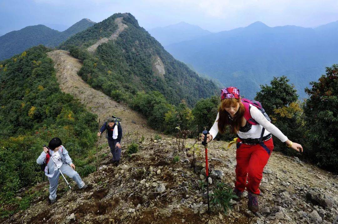 2009年,宁海建成全国首条覆盖全县的千里国家登山健身步道,全长500