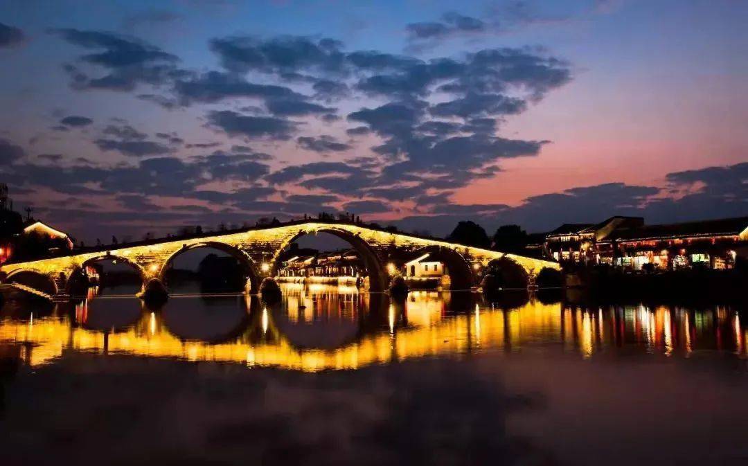 美丽景观:水乡塘栖夜景邀您先睹为快