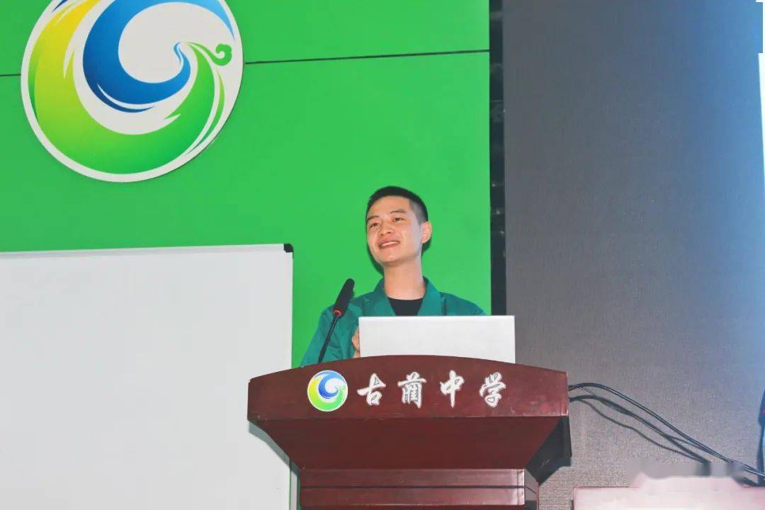 "男丁格尔"小组助力校园急救知识培训_古蔺县