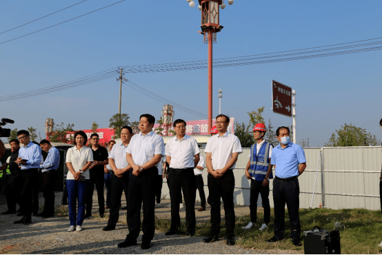 灵璧城乡建设重点工程进度都非常缓慢县长赵明作出指示